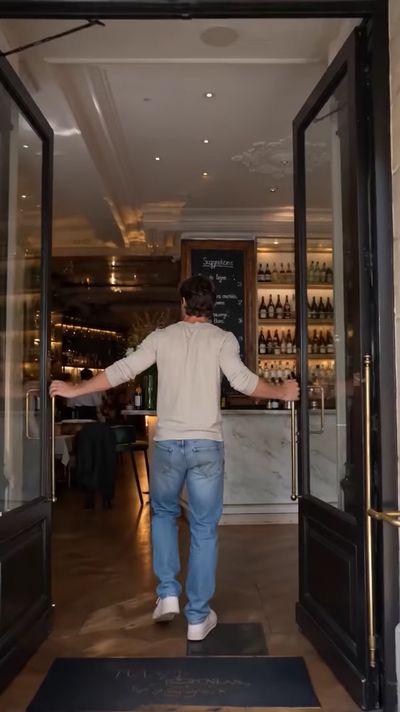 The Elegant Lounge Taste Test